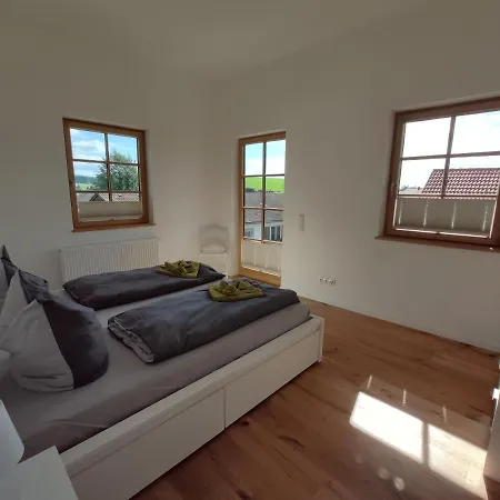 아파트 Exklusive, Sonnige Neubau Ferienwohnung Mit Dem Flair Einer Ehemaligen Scheune